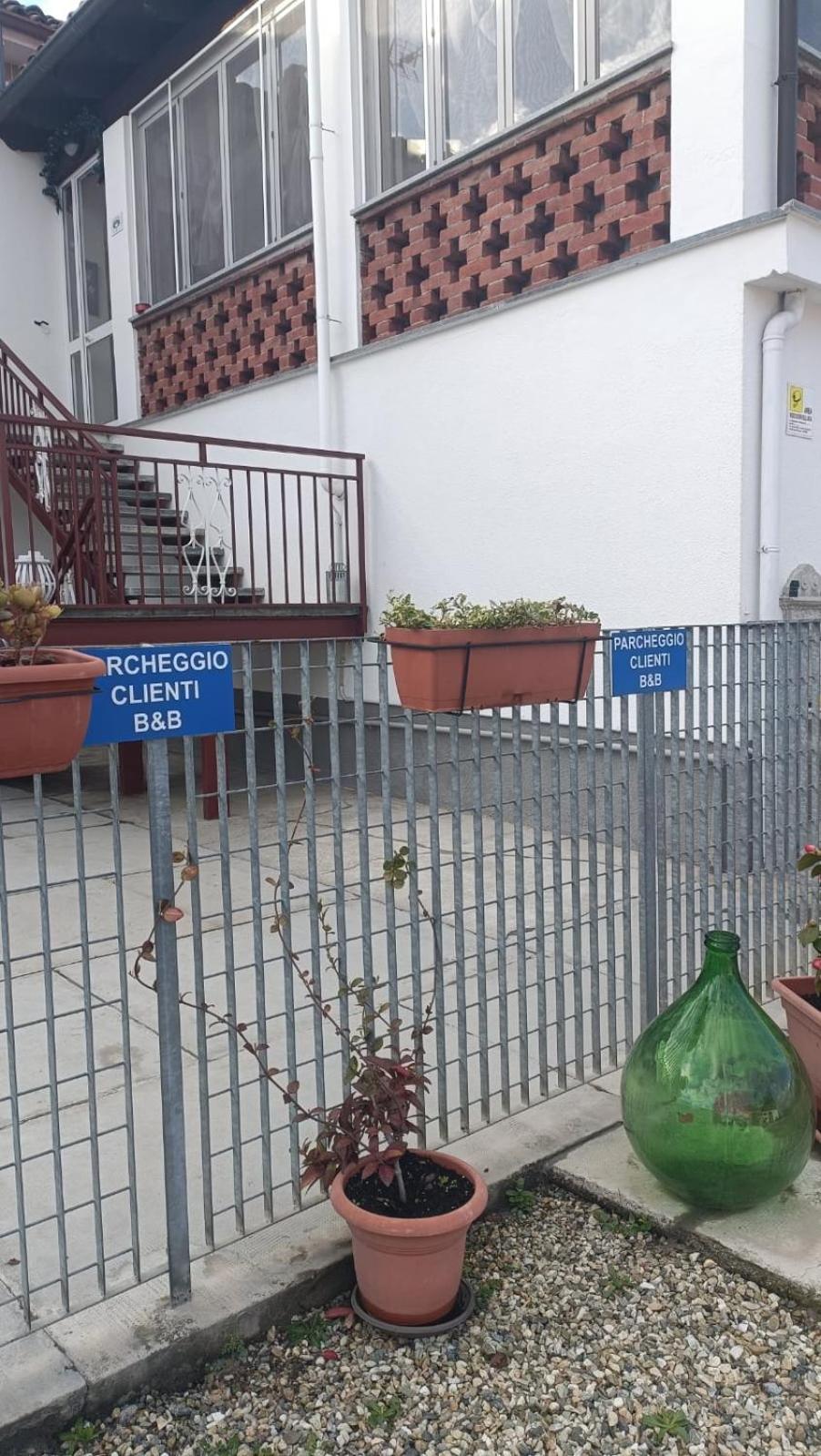 Il Cortile Di Greta Bed & Breakfast Lu (Piedmont) Exterior foto
